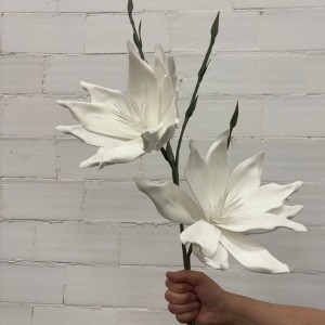 Magnolia sztuczny kwiat biały na łodydze