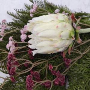 KARCZOCH biały sztuczny PROTEA królewska srebrnik kwiat Prometeusza 64 cm